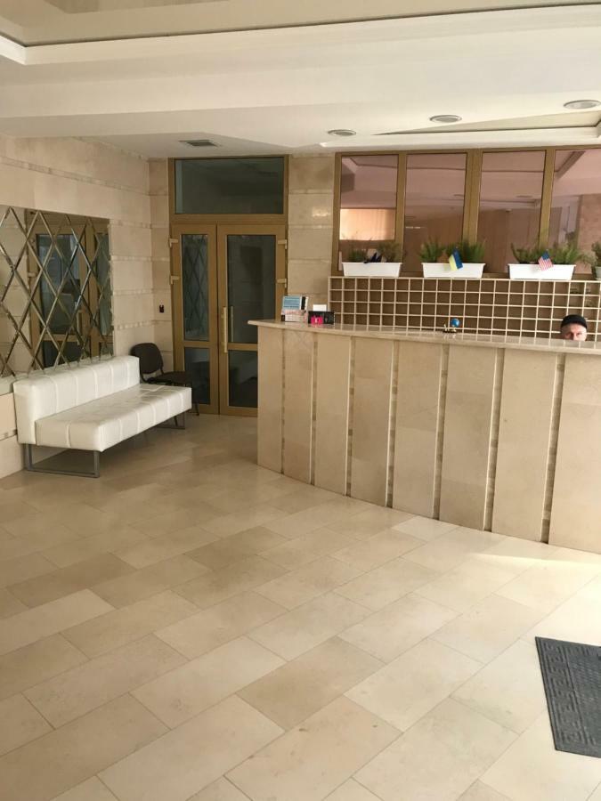 Gagarin Studio Apartment Odessa Ngoại thất bức ảnh