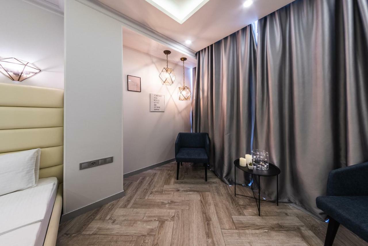 Gagarin Studio Apartment Odessa Ngoại thất bức ảnh