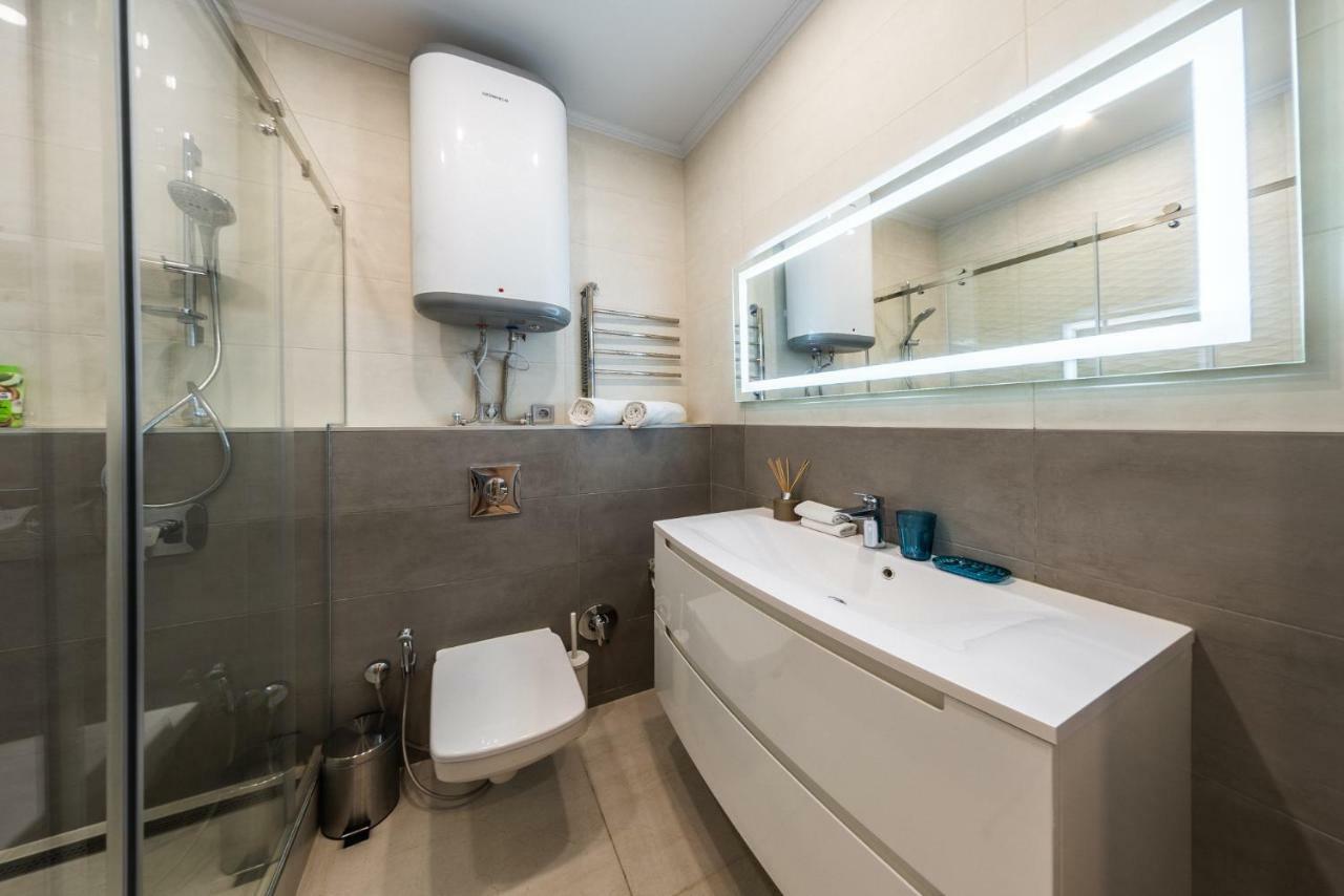 Gagarin Studio Apartment Odessa Ngoại thất bức ảnh
