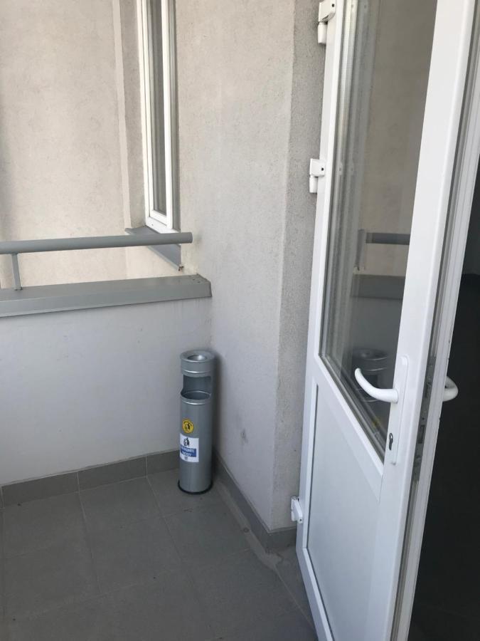 Gagarin Studio Apartment Odessa Ngoại thất bức ảnh
